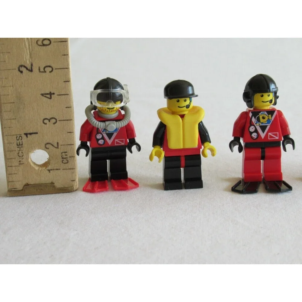 LEGO Vintage Minifigure Lot of 5 Scuba Divers Vintage 6441 Flippers Life Vest